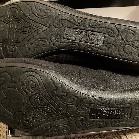 Rampage Booties Black Slouch Faux Suede Size 8 NEW in box - Picture 4 of 7